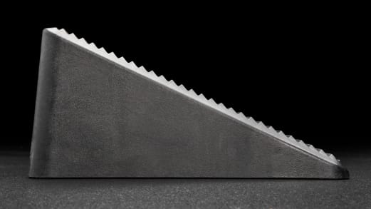 Rogue 26.5-Degree Resin Squat Wedge – Steep Slant Board for Quad
